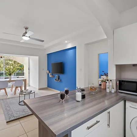 Apartman Essence By Nomads Paphos