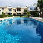Essence By Nomads Appartement Paphos
